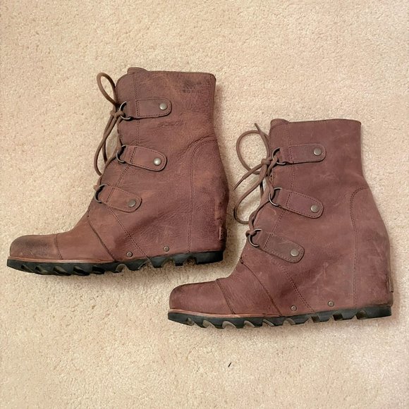 Sorel Joan of Arctic Wedge Mid Booties, Size 10 - Picture 8 of 11